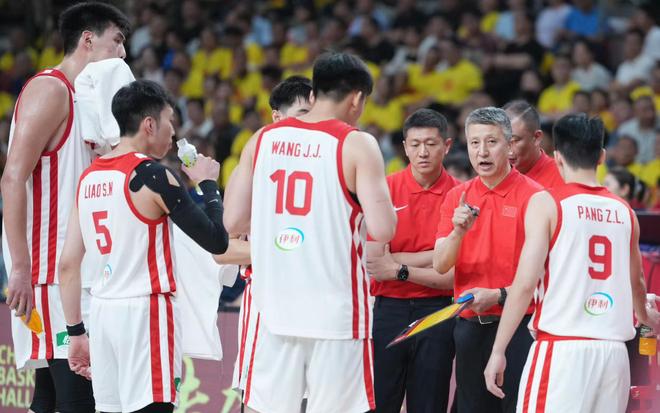 铜梁龙将士到安居古城“过端午”，刘建业包粽子“汗颜了”