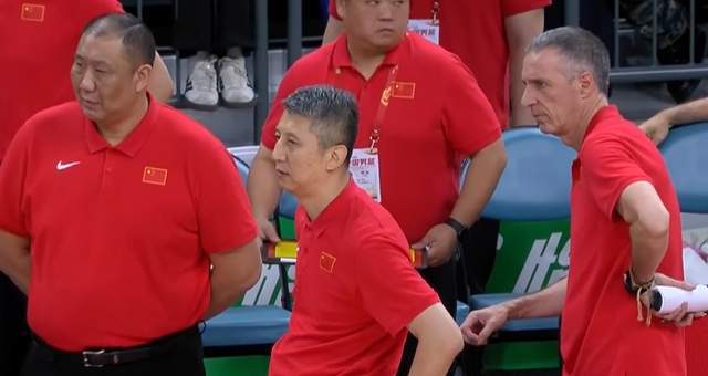 广西养蛇负责人:6万条蛇防逃措施做得很好,希望大家别抱有偏见
