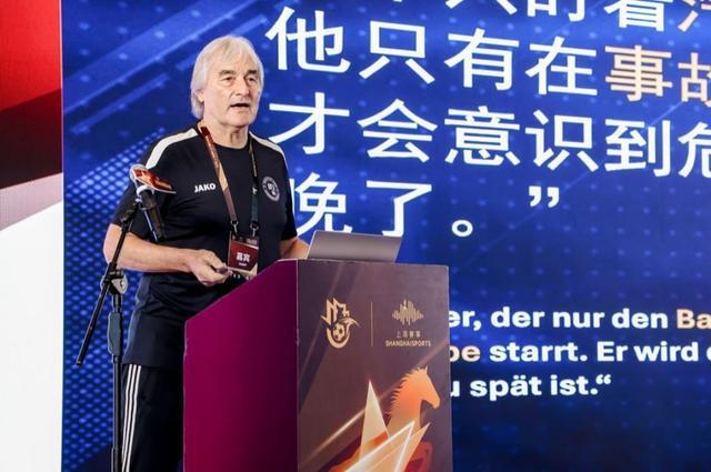 新科男单四强皆推崇德约,法网仍有他的传说!