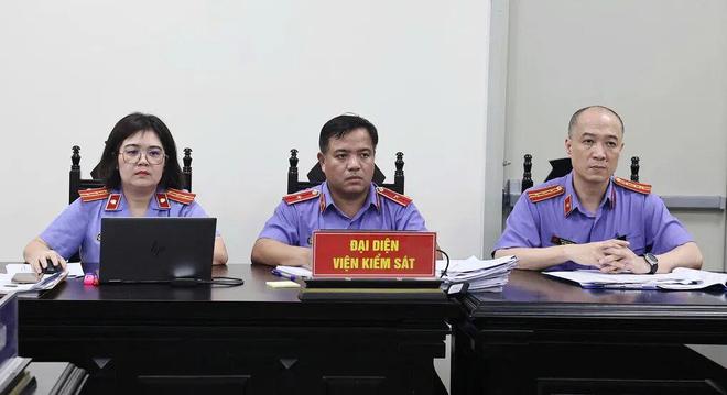 斯卢茨基:去年战国安我们打得非常艰难,明天还会是一场苦战