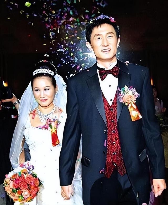 罗马诺:马尤卢与巴黎续约至2031年