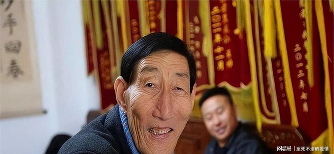 125亿美元天价易手！洛杉矶湖人队刷新职业体育最高估值纪录