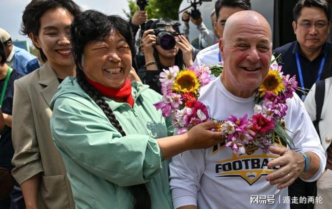 4400亿后，王兴兴的办公室只剩他一个人