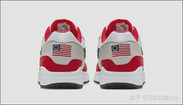 “谁给王传君化的妆”上热搜,本人回应
