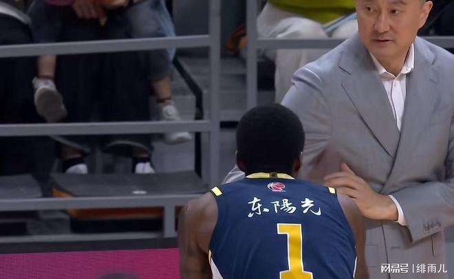 为什么说2026温网首轮，吴易昺最有可能“掀翻”德约科维奇？