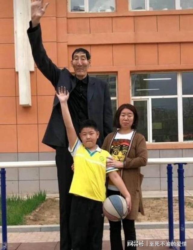 125亿美元天价易手！洛杉矶湖人队刷新职业体育最高估值纪录